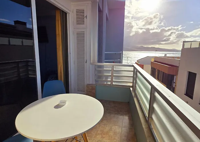 Apartament Casita Canaria Playa Beachfront Access & Lateral Ocean View With Terrace